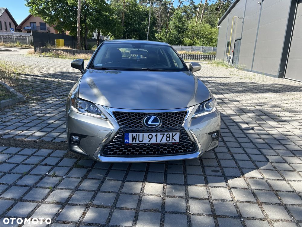 Lexus CT 200h Elegance - 2