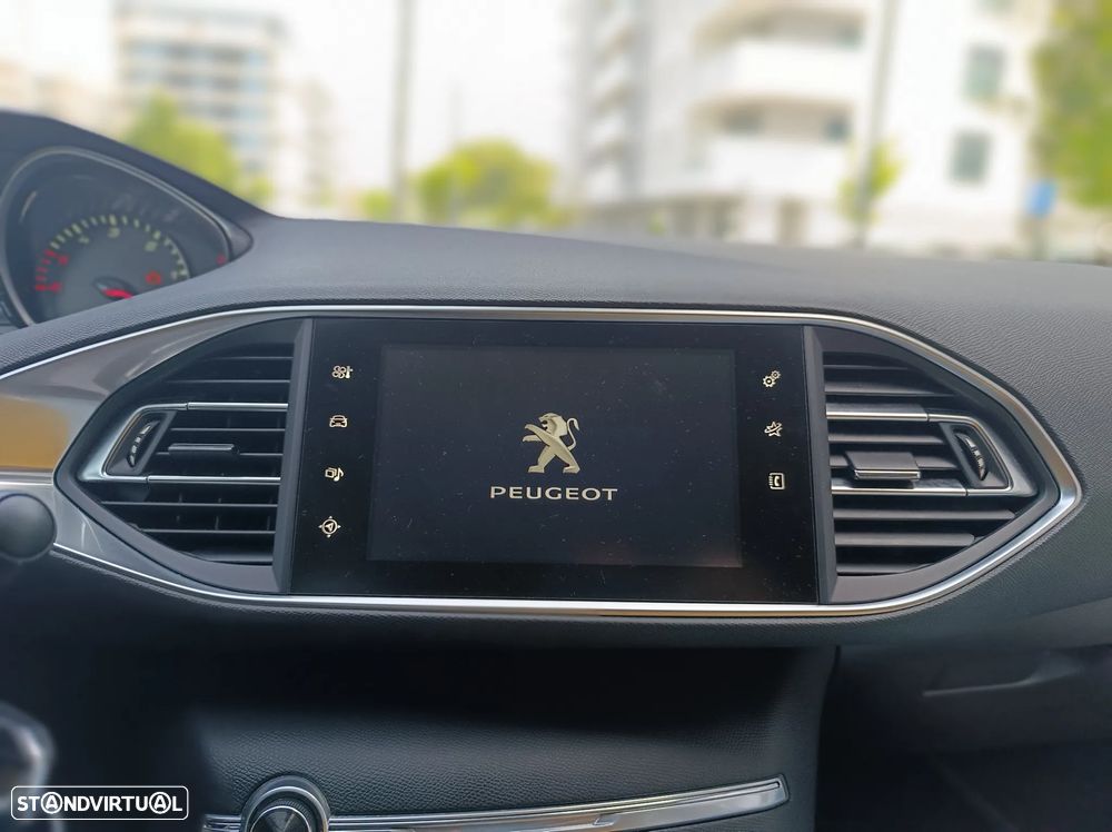 Peugeot 308 1.6 BlueHDi Style - 20