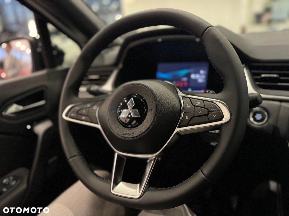 Mitsubishi ASX - 14