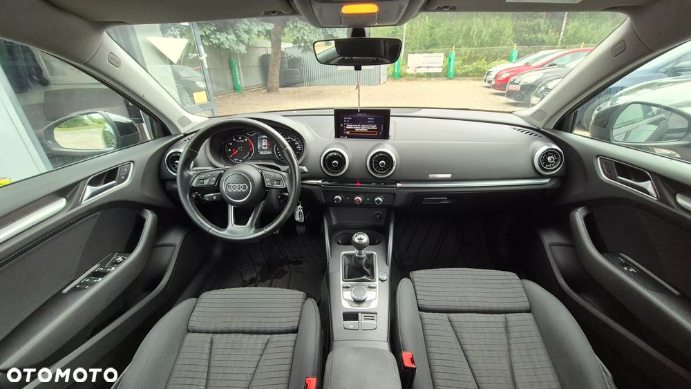 Audi A3 Limousine - 32