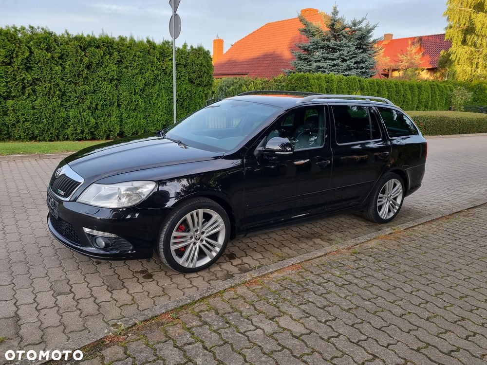 Skoda Octavia 2.0 TDI DPF RS - 2