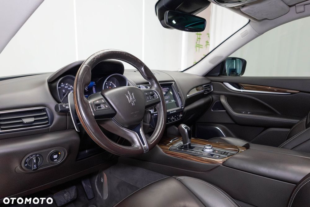 Maserati Levante - 20