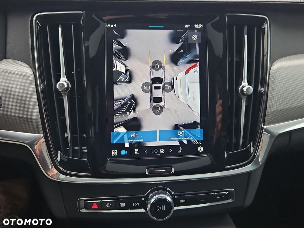 Volvo S90 - 14