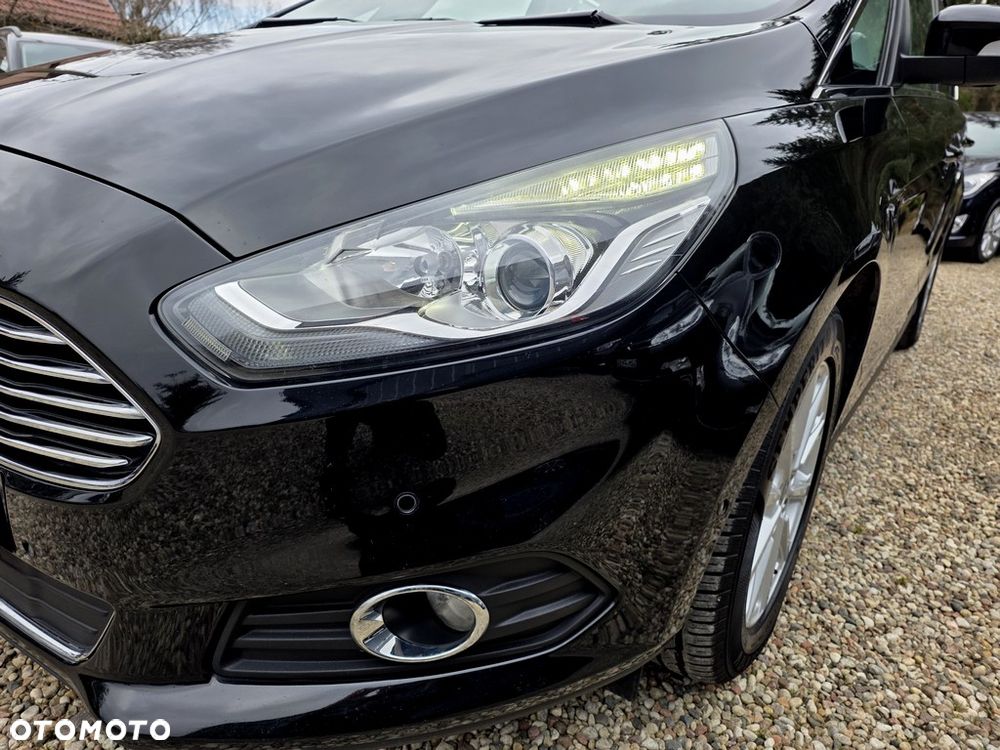 Ford S-Max 2.0 TDCi Titanium - 24