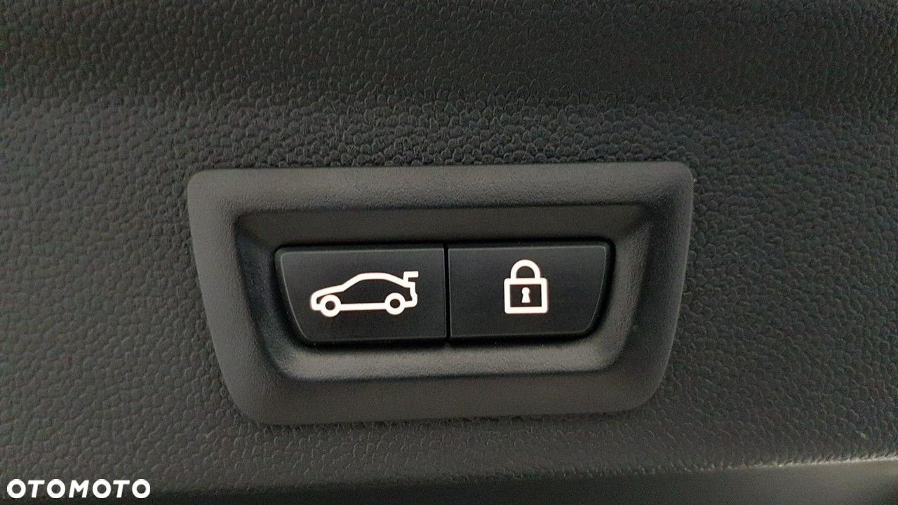 MINI Countryman Cooper ALL4 Classic Trim - 24