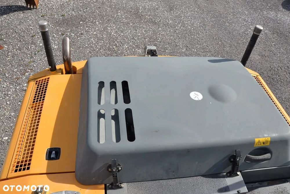 Liebherr A 904 C - 17