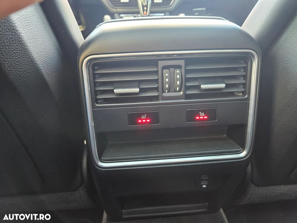 Porsche Cayenne Coupe E-Hybrid Tiptronic S Platinum Edition - 31