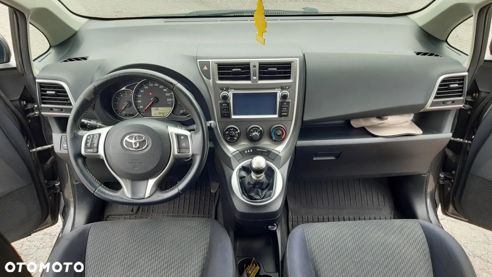 Toyota Verso S 1.4 D-4D Active - 20