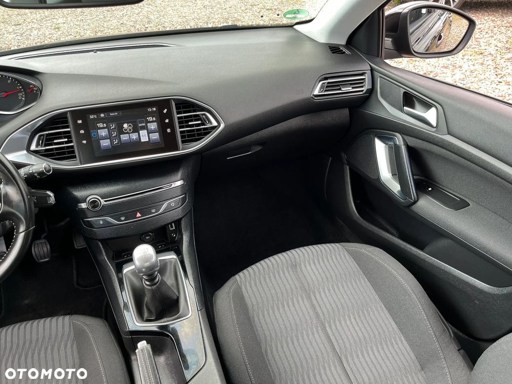 Peugeot 308 - 21
