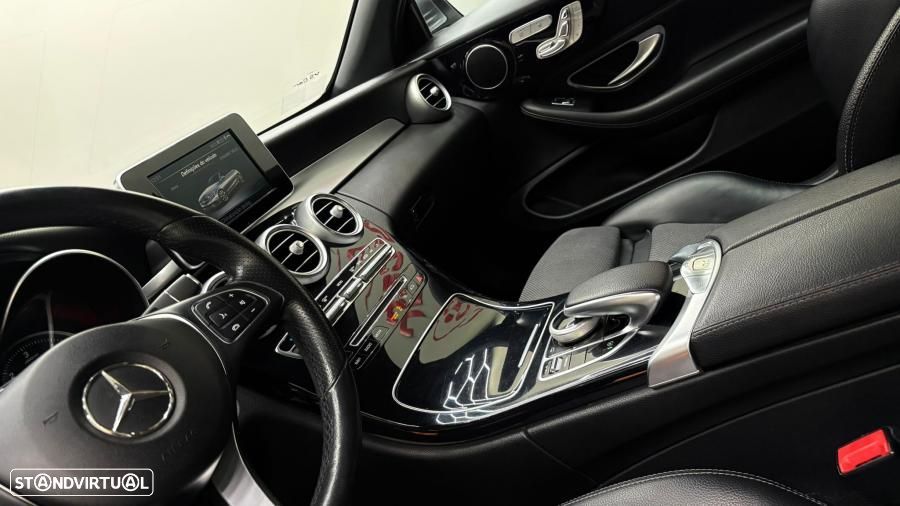Mercedes-Benz C 220 d Cabrio Aut. - 17