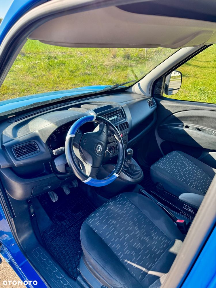 Opel Combo - 14