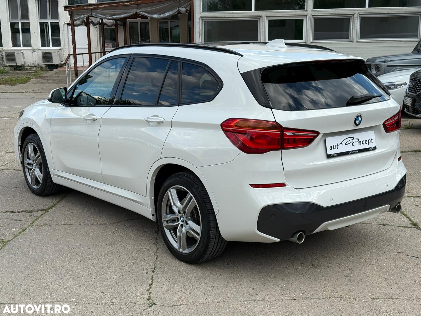 BMW X1 xDrive20d AT - 5