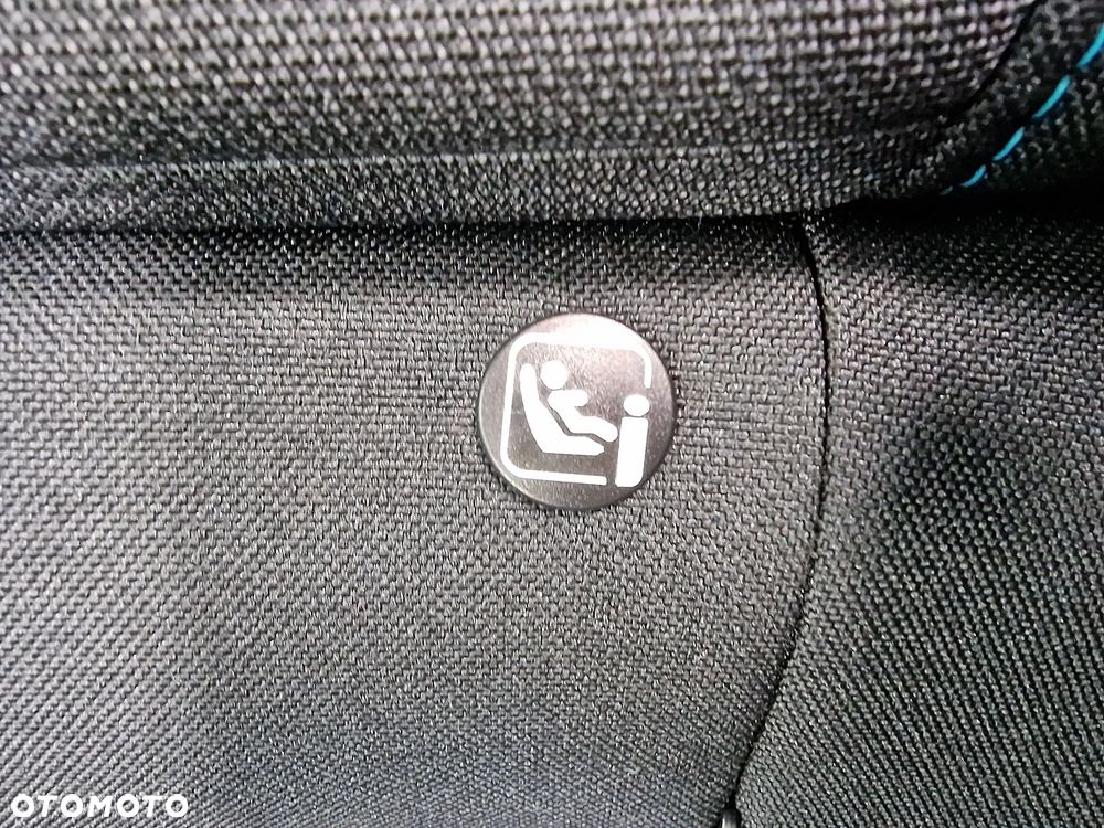 Peugeot 208 - 11