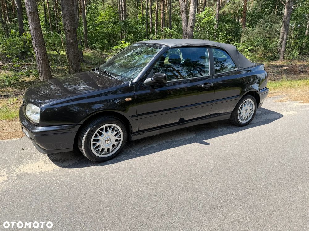 Volkswagen Golf Cabrio - 5