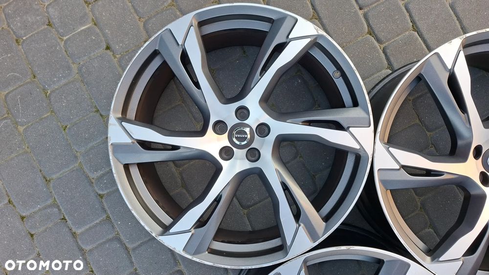 Felgi Aluminiowe 22 Volvo XC 90 II 5x108 ET 38.5 - 11