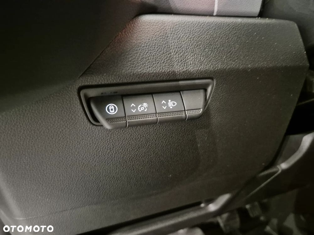 Renault NOWY MASTER - 16