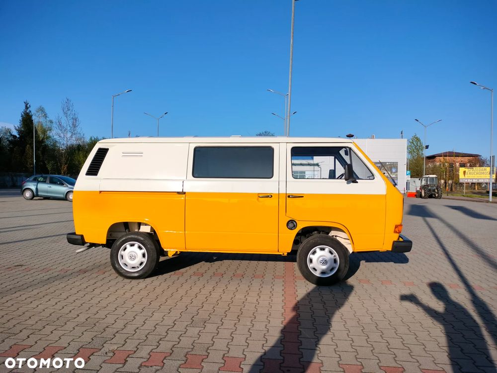 Volkswagen Transporter - 5