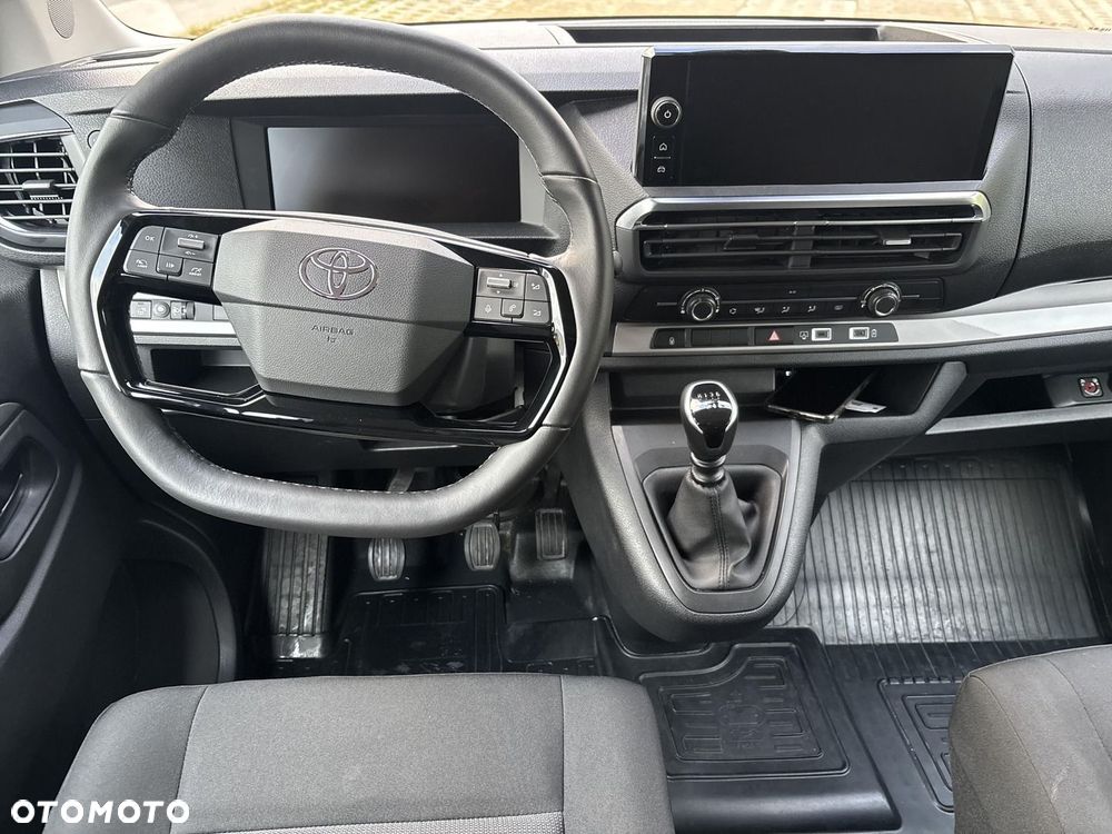 Toyota Proace Verso 2.0 D4-D Long Business - 16