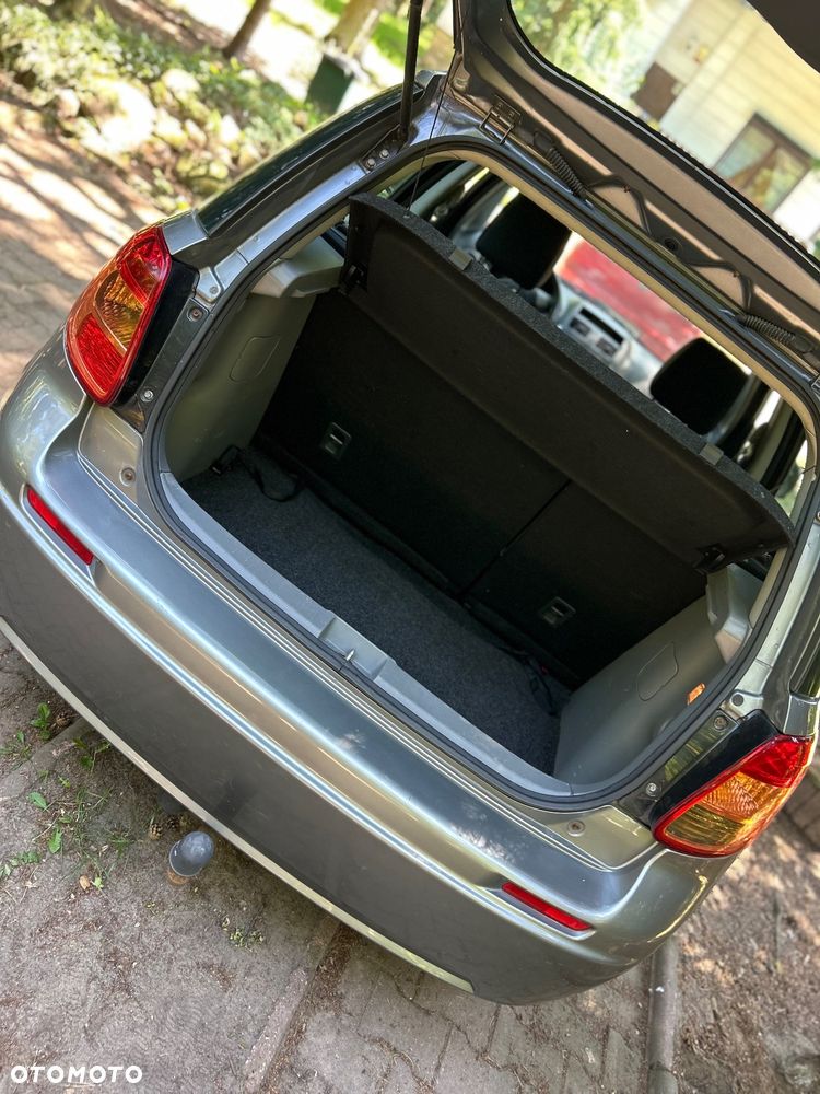 Suzuki SX4 1.6 GLX / Comfort - 19