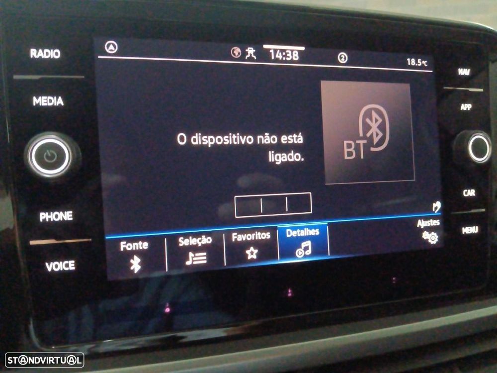 VW T-Roc 1.0 TSI Urban - 25