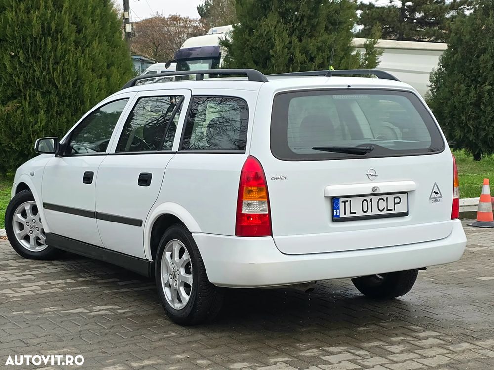 Opel Astra - 2