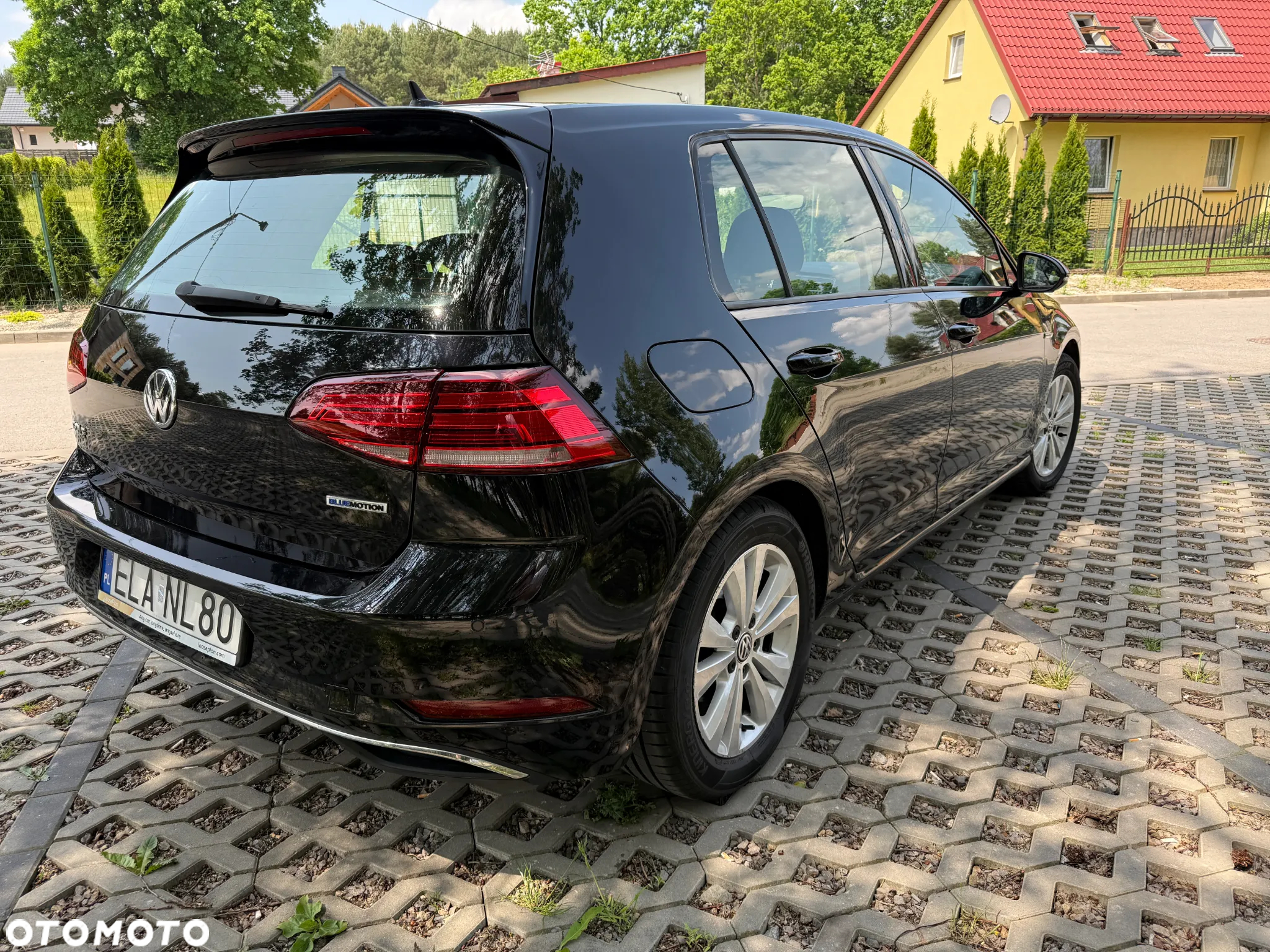 Volkswagen Golf - 14
