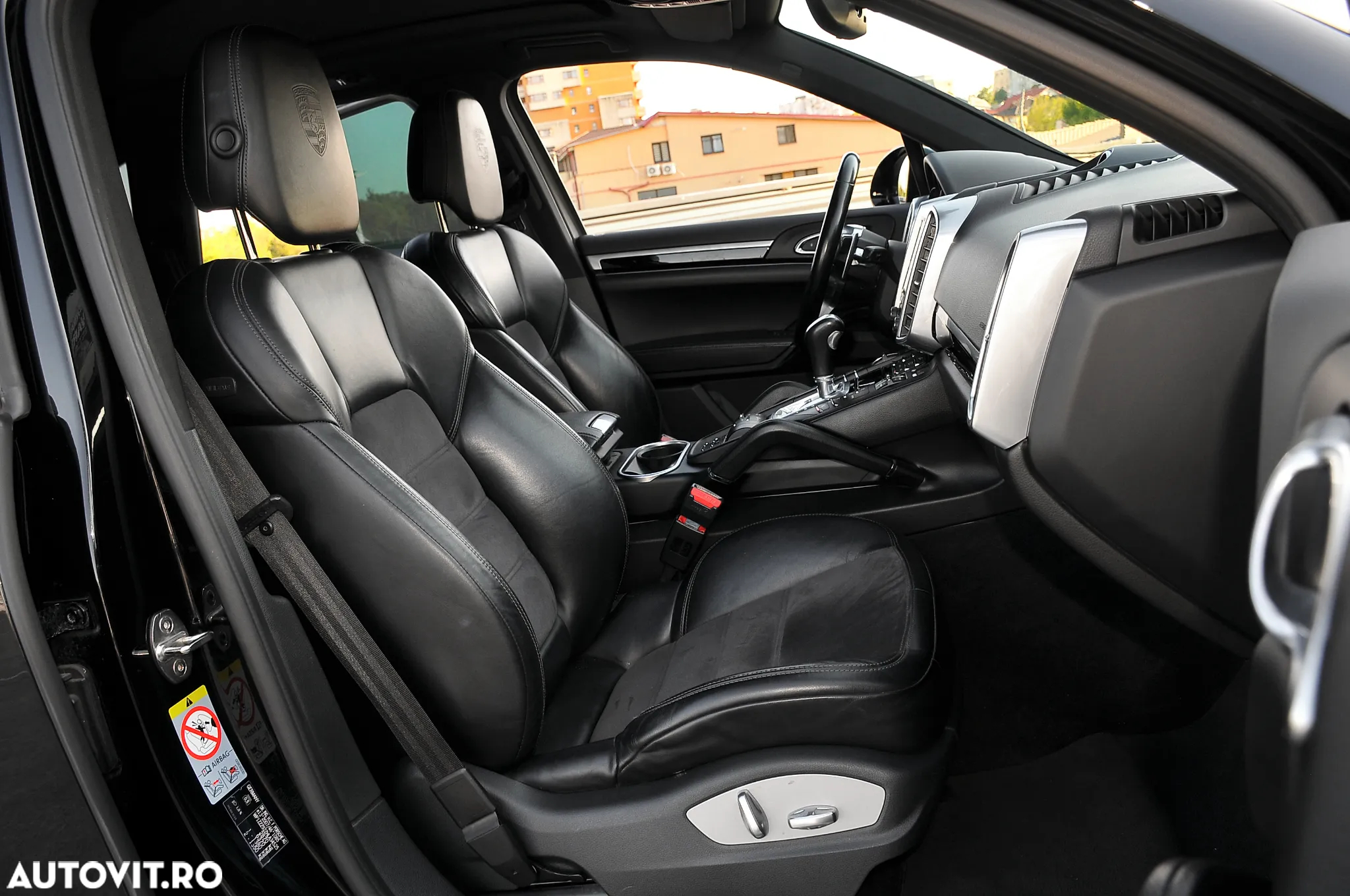 Porsche Cayenne Diesel Platinum Edition - 12