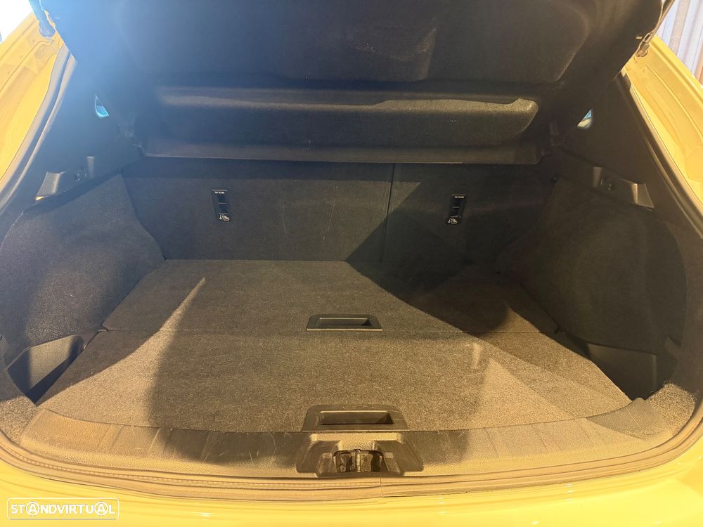 Nissan Qashqai 1.6 dCi N-Connecta RS+PS 4x4i - 34