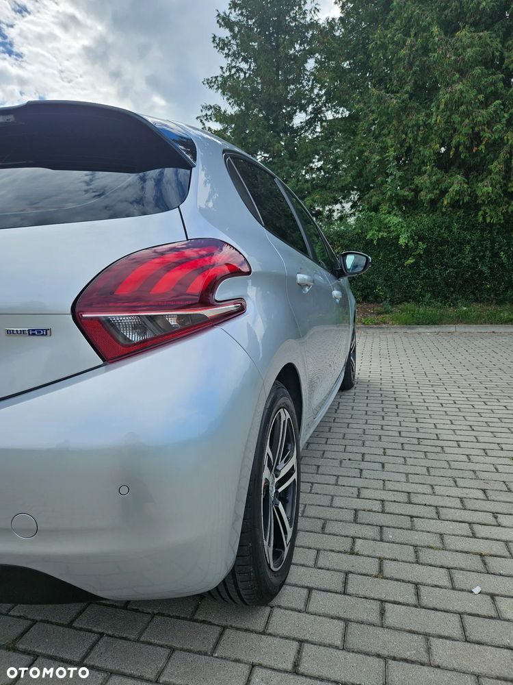 Peugeot 208 1.6 BlueHDi Active - 5
