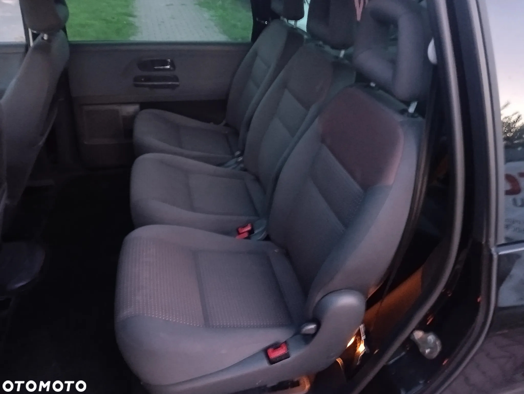 Seat Alhambra 2.0 Reference - 31