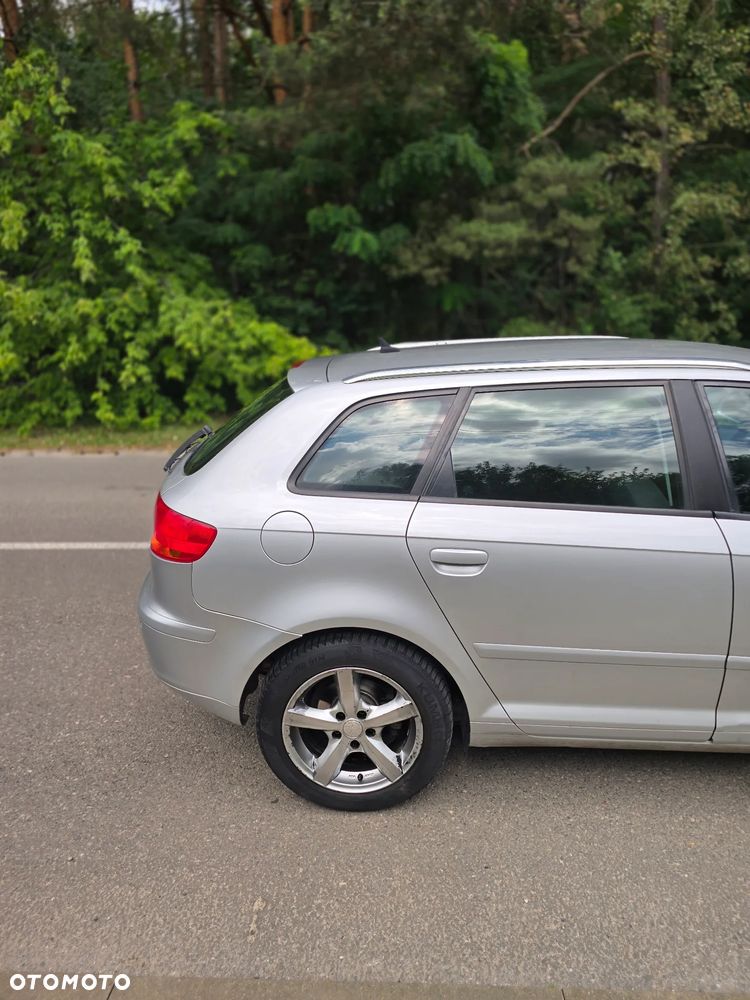 Audi A3 Sportback 1.9 TDI DPF S tronic S line Sportpaket (plus) - 14