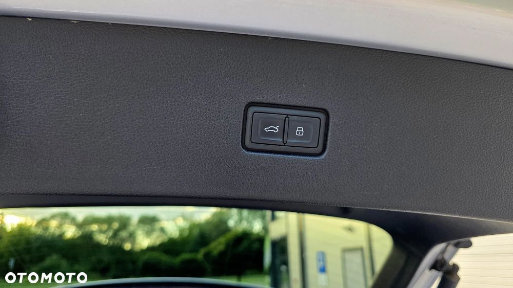 Audi Q8 55 TFSI mHEV Quattro Tiptronic - 18