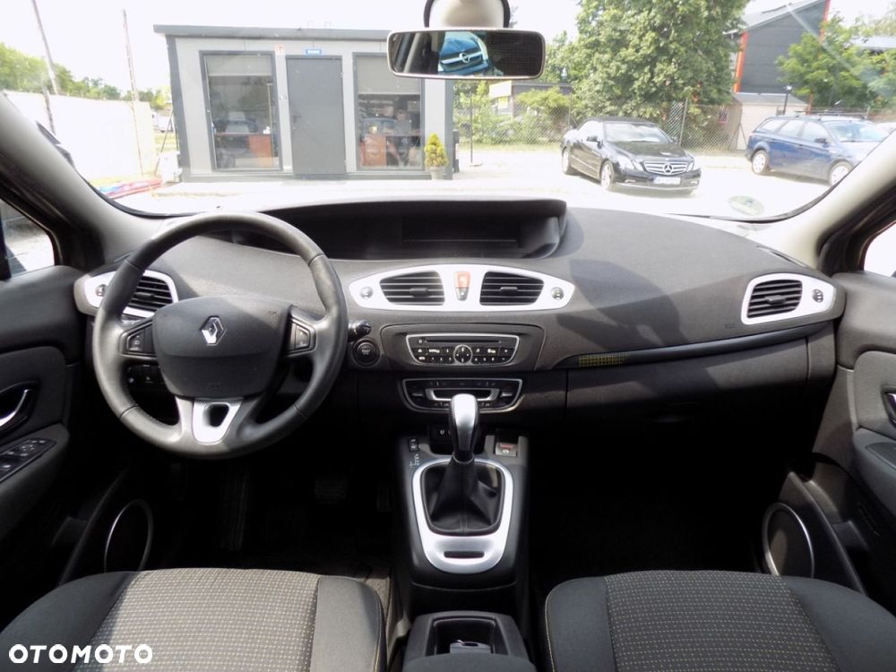 Renault Scenic - 5