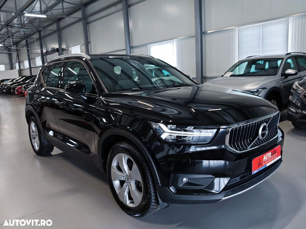 Volvo XC 40 T2 AT8 Momentum - 2