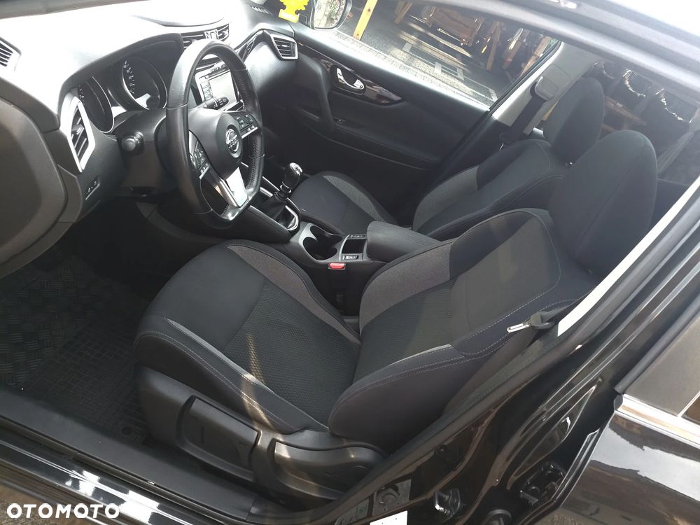 Nissan Qashqai - 26