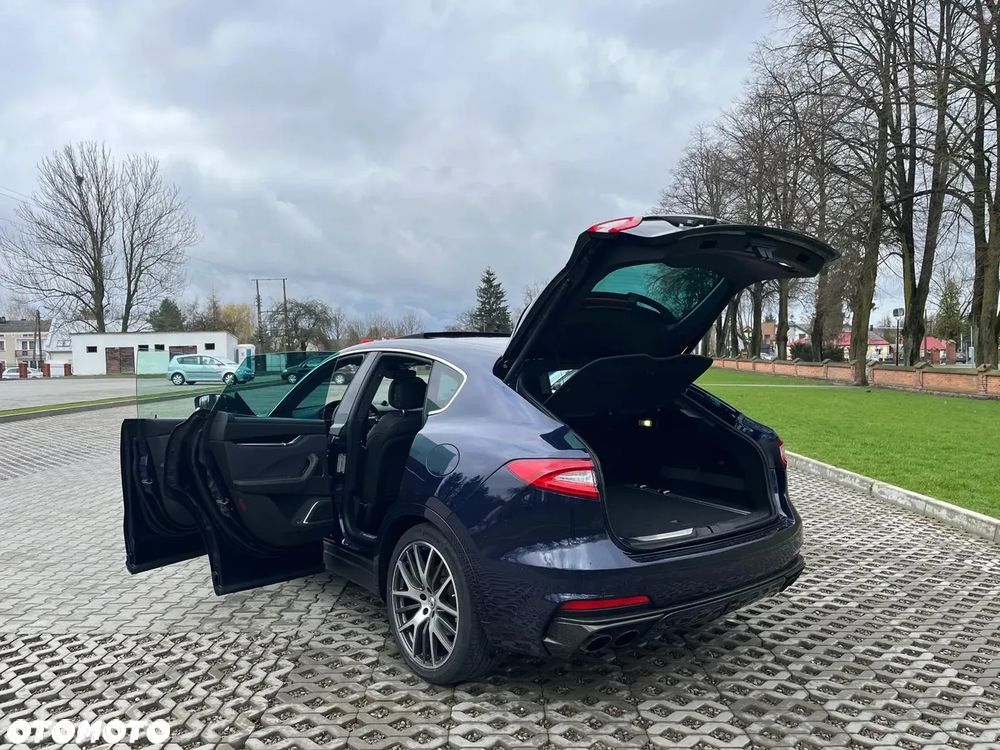 Maserati Levante S Granlusso - 30