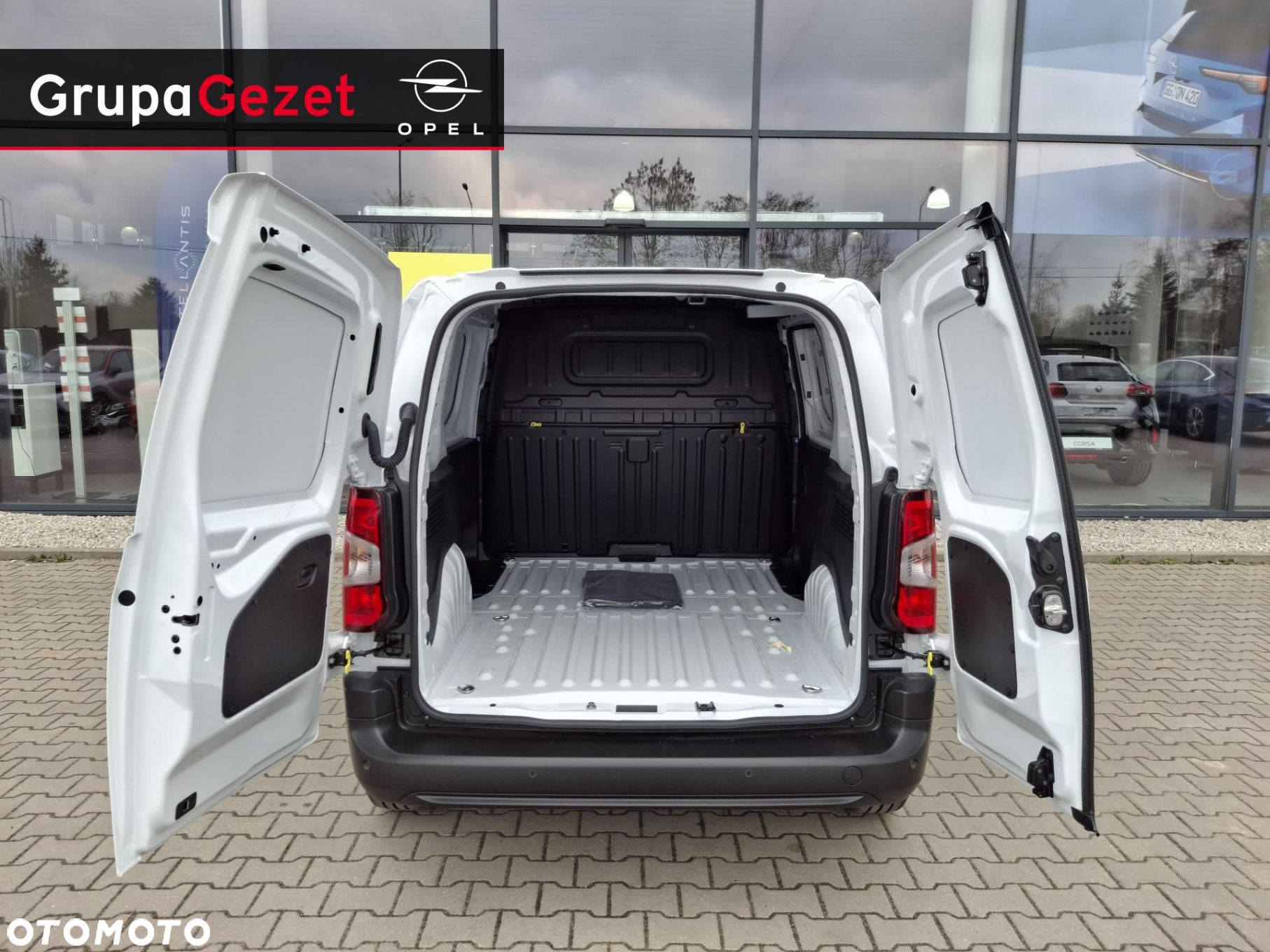 Opel Combo Cargo - 9