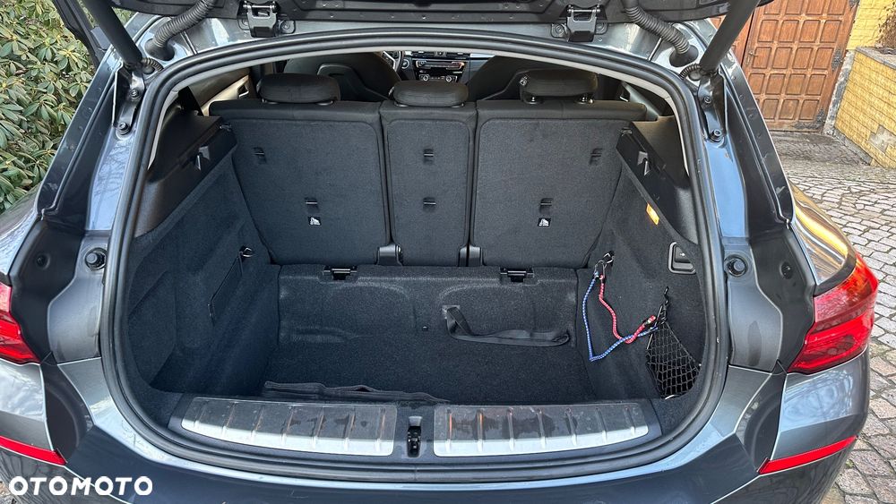 BMW X2 sDrive18d Advantage Plus - 14