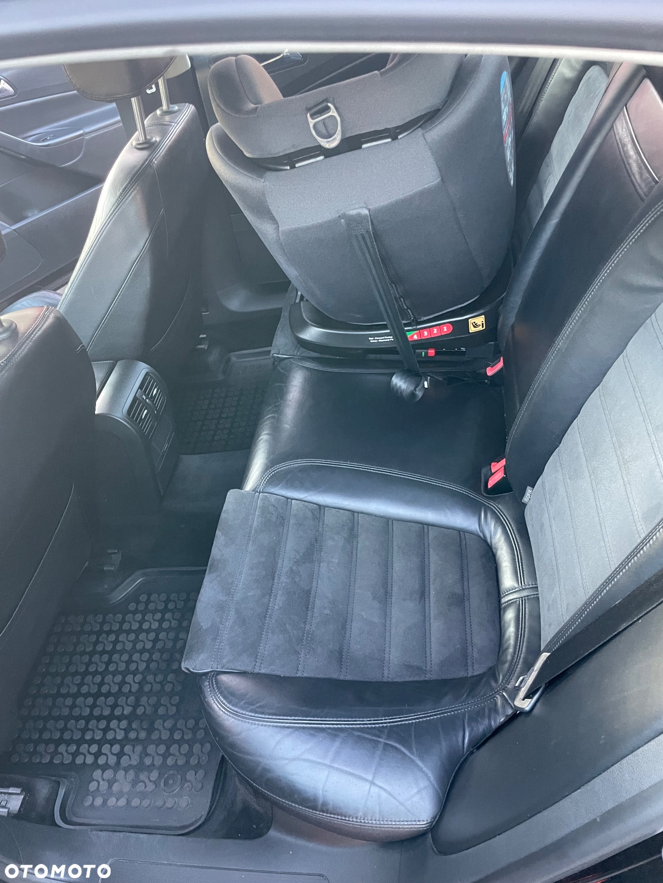 Volkswagen Passat 2.0 TDI Comfortline - 17