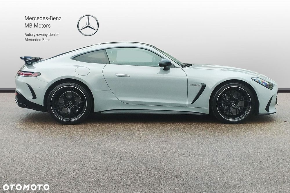 Mercedes-Benz AMG GT - 5