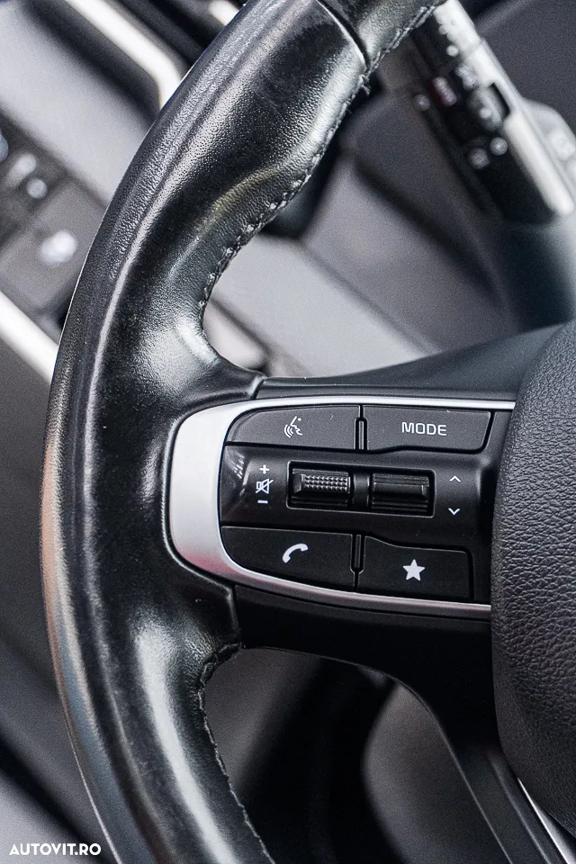 Kia Sportage 1.6 T-GDI HEV 6AT 4x2 Style - 14