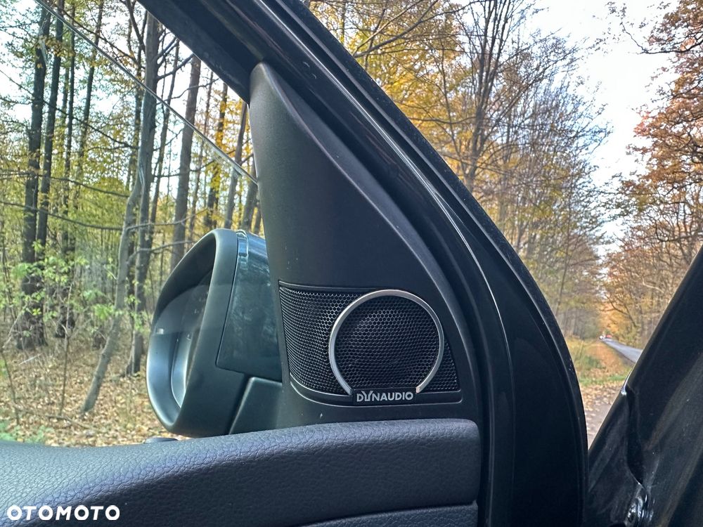 Volkswagen Golf - 22