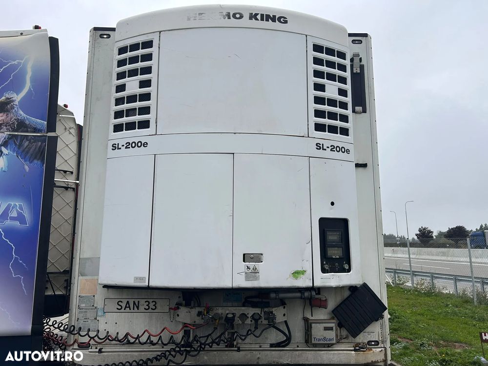 Schmitz Cargobull SKO24 - 12