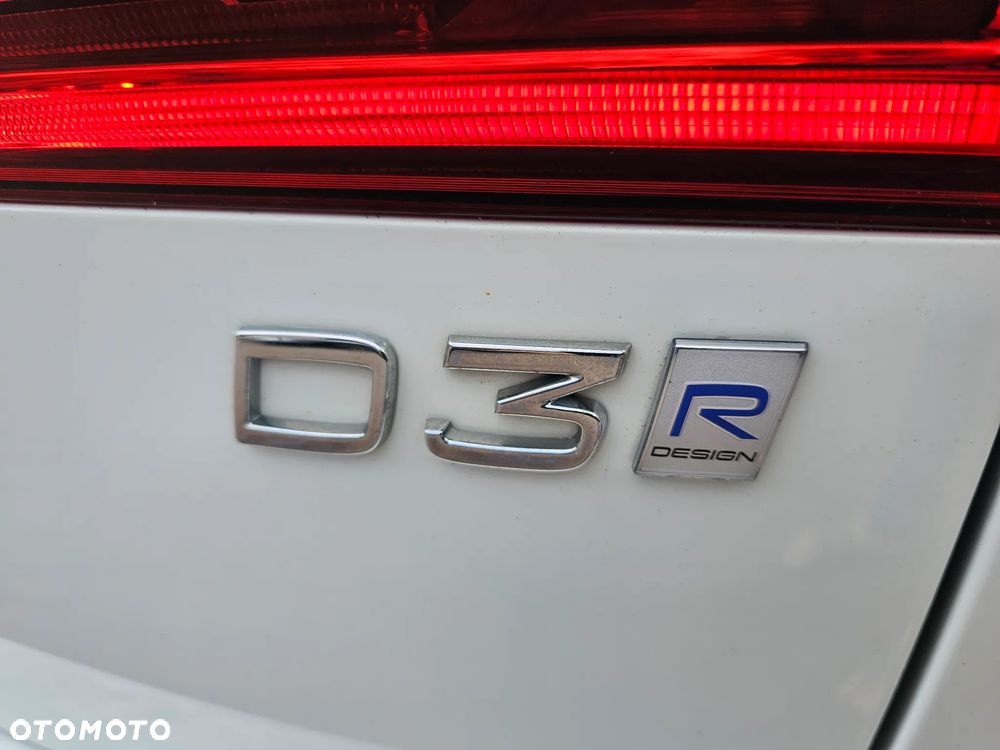 Volvo XC 60 D3 R-Design - 24