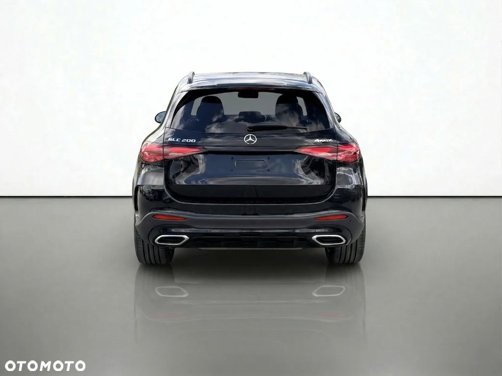 Mercedes-Benz GLC - 7