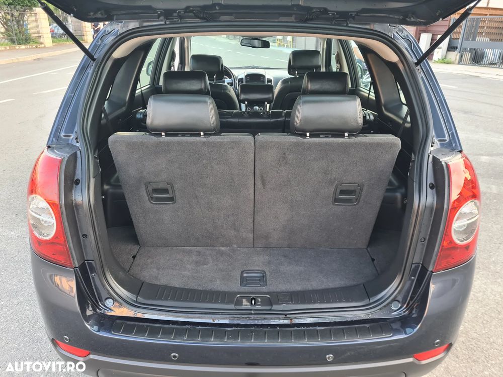 Chevrolet Captiva 2.0 4WD 7 Sitzer Automatik LT - 26