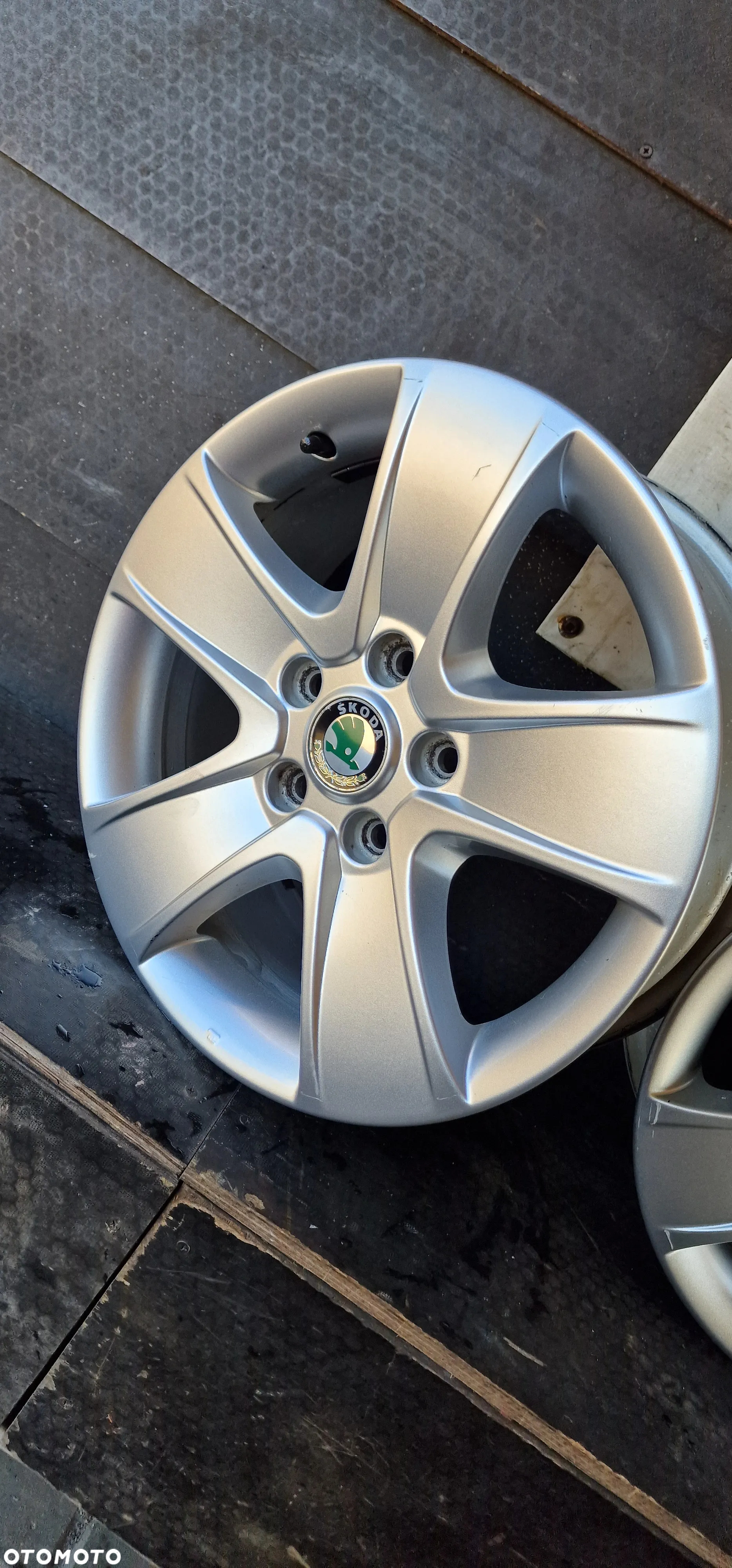 ALUFELGI SKODA OCTAVIA II Lift R16 ET50 5X112 - 3