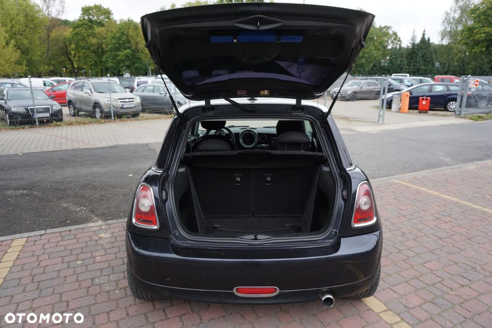 MINI Cooper 50 Mayfair - 5