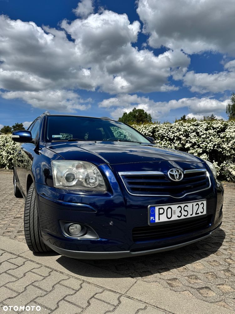 Toyota Avensis 2.0 D-4D Sol - 1