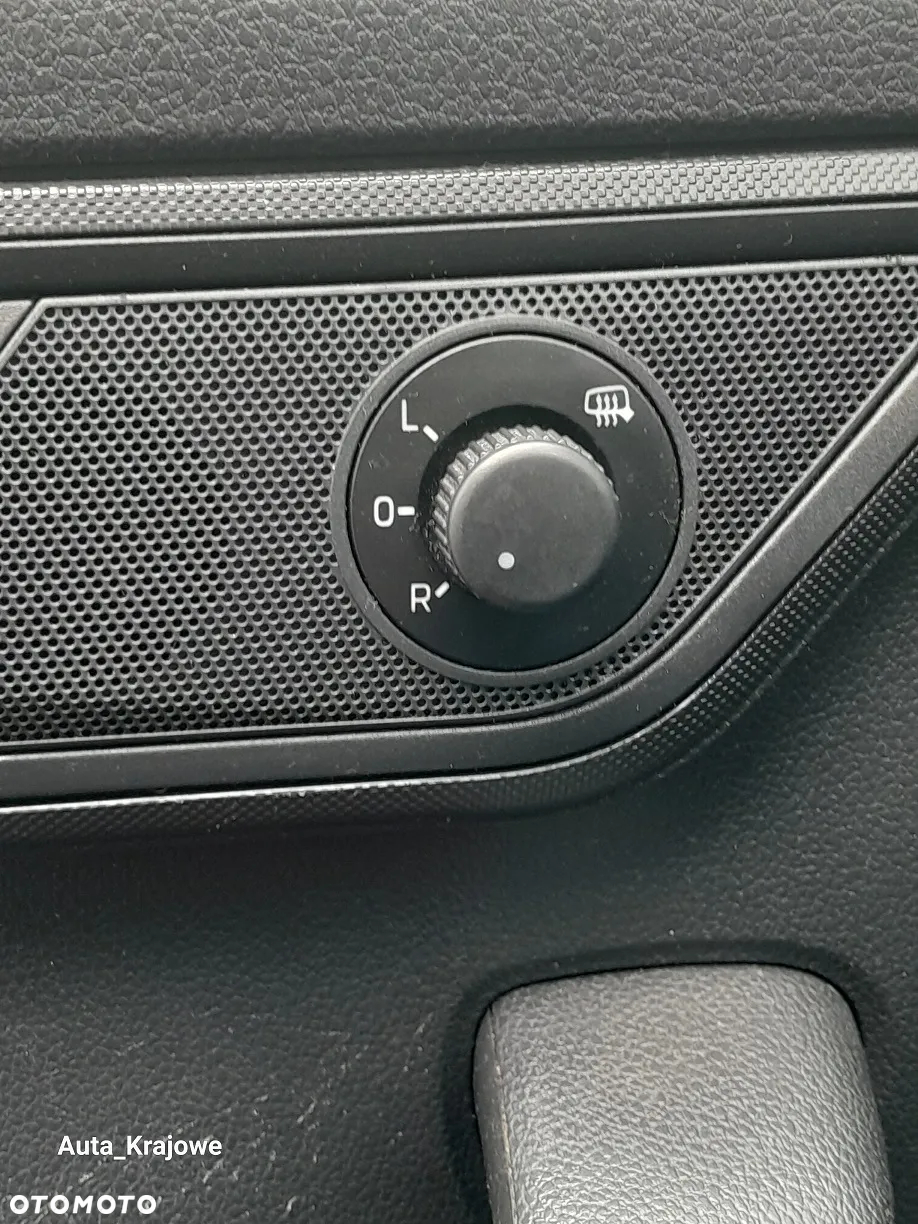 Skoda Fabia 1.0 Ambition - 23